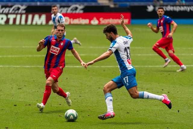 国足vs日本创福建单场体育赛事到场人数之最